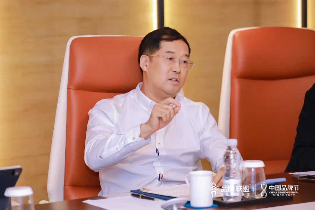 爱游戏平台-爱游戏（中国）一站式服务平台
董事长李军赴广州考察交流